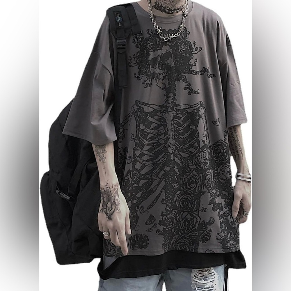 Y2K Skeleton T-Shirt, Skull Graphic Alternative Grunge Oversized Top, Gray - NWT